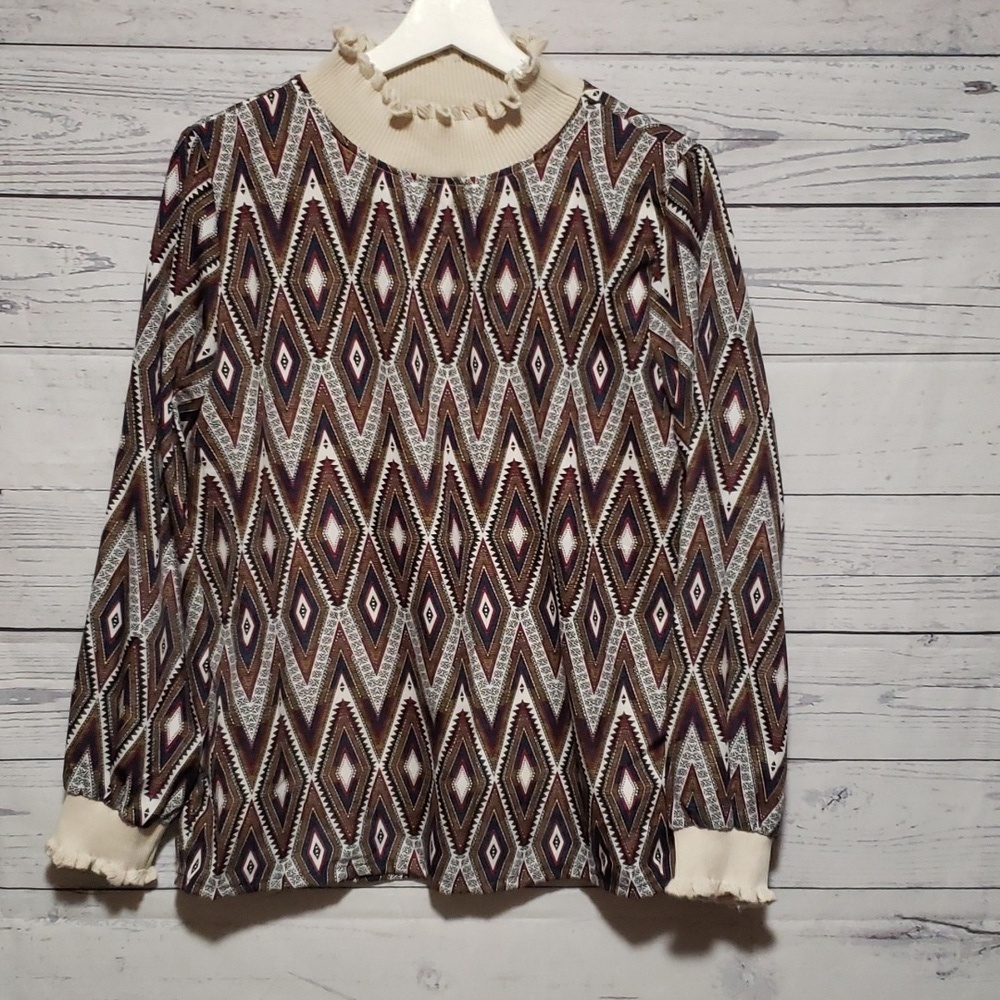 Eyeful longsleeve top